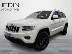 Valkoinen Käytetty 2017 Jeep Grand Cherokee Laredo Katumaasturi | 31 900 €