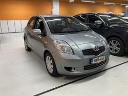 Käytetty 2006 Toyota Yaris Verso Sol Tila-auto | 6 900 €