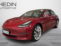 Käytetty 2019 Tesla Model 3 Performance Sedan | 22 490 € (Perustarjous)