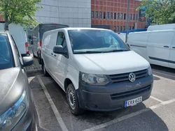 Valkoinen Käytetty 2015 VW T5 Van | 11 880 € (Supertarjous)