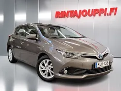 Harmaa Käytetty 2017 Toyota Auris Hybrid Active Viistoperä | 16 380 € (Perustarjous)