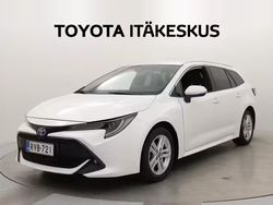 Valkoinen Käytetty 2023 Toyota Corolla Edition Farmari | 26 990 € (Perustarjous)