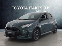 Vihreä Käytetty 2025 Toyota Yaris Style Viistoperä | 27 990 € (Kallis)