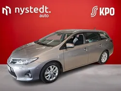 Ruskea (beige) Käytetty 2013 Toyota Auris Touring Sports Active Farmari | 13 990 € (Perustarjous)