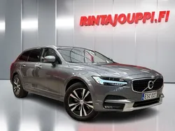 Käytetty 2020 Volvo V90 CC Plus Farmari | 37 490 € (Hieman kallis)