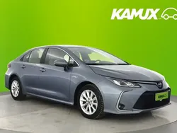 Hopea / harmaa Käytetty 2021 Toyota Corolla Active Sedan | 20 670 € (Hyvä tarjous)