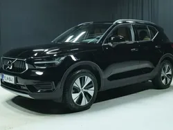 Käytetty 2022 Volvo XC40 Business Edition Katumaasturi | 31 800 € (Supertarjous)