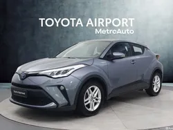Hopea Käytetty 2020 Toyota C-HR Active Katumaasturi | 21 790 € (Perustarjous)