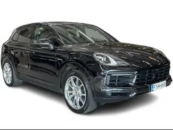Käytetty 2023 Porsche Cayenne Katumaasturi | 77 900 € (Supertarjous)