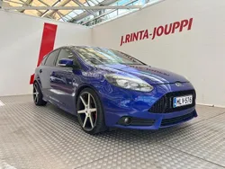 Käytetty 2014 Ford Focus ST Viistoperä | 14 880 € (Perustarjous)