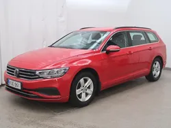 Punainen Käytetty 2021 VW Passat Farmari | 24 900 € (Hieman kallis)