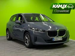 Hopea / harmaa Käytetty 2023 BMW 225 Active Tourer Comfort Edition Tila-auto | 23 900 € (Hyvä tarjous)