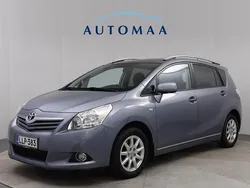 Sininen Käytetty 2013 Toyota Verso Multidrive S Tila-auto | 17 880 € (Perustarjous)