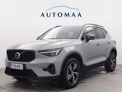 Harmaa Käytetty 2024 Volvo XC40 Plus Katumaasturi | 46 900 € (Kallis)