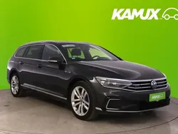 Hopea / harmaa Käytetty 2022 VW Passat Executive Farmari | 28 880 €