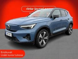 Sininen Käytetty 2023 Volvo XC40 Plus Katumaasturi | 32 780 € (Perustarjous)