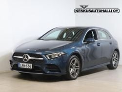 Sininen Käytetty 2023 Mercedes A250 Viistoperä | 27 900 € (Perustarjous)