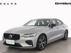 Harmaa Käytetty 2024 Volvo S60 Performance Sedan | 46 700 € (Hieman kallis)