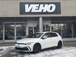 Valkoinen Käytetty 2021 VW Golf VIII GTE Viistoperä | 22 900 € (Perustarjous)