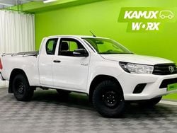 Valkoinen Käytetty 2017 Toyota HiLux Life Nouto | 23 900 € (Supertarjous)