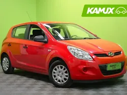 Punainen Käytetty 2010 Hyundai i20 Classic Sedan | 5 680 € (Perustarjous)