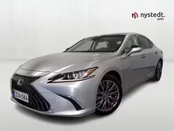 Met. hopea Käytetty 2022 Lexus ES300H Business Edition Sedan | 36 450 € (Perustarjous)