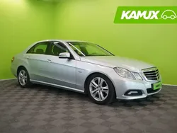 Hopea / harmaa Käytetty 2010 Mercedes E200 Business Sedan | 8 990 € (Perustarjous)