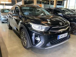 Käytetty 2019 Kia Stonic EX Katumaasturi | 14 390 € (Perustarjous)