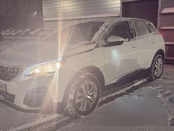 Käytetty 2019 Peugeot 3008 Active Katumaasturi | 14 490 € (Perustarjous)