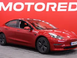 Käytetty 2022 Tesla Model 3 Long Range Sedan | 34 890 € (Hieman kallis)