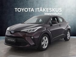 Violetti Käytetty 2022 Toyota C-HR Active Katumaasturi | 24 790 € (Perustarjous)