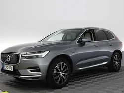 Harmaa Käytetty 2021 Volvo XC60 Business Edition Katumaasturi | 37 900 € (Perustarjous)