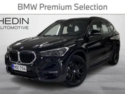 Musta Käytetty 2022 BMW X1 Sport Line Katumaasturi | 31 800 € (Perustarjous)