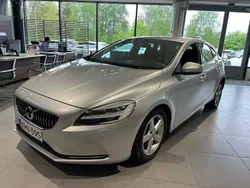 Harmaa Käytetty 2018 Volvo V40 Business Edition Farmari | 15 480 € (Hieman kallis)