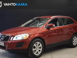 Valkoinen Käytetty 2010 Volvo XC60 R-Design Katumaasturi | 14 690 € (Hyvä tarjous)