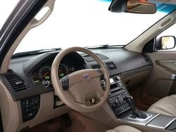 Hopea / harmaa Käytetty 2007 Volvo XC90 Business Edition Katumaasturi | 11 900 € (Kallis)