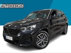 Musta Käytetty 2023 BMW iX1 M Sport Katumaasturi | 39 900 € (Perustarjous)