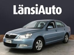 Harmaa Käytetty 2011 Skoda Octavia Elegance Viistoperä | 8 780 € (Kallis)