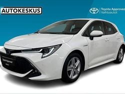 Valkoinen Käytetty 2021 Toyota Corolla Style Viistoperä | 24 900 € (Perustarjous)