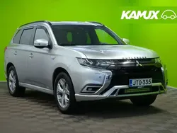 Hopea / harmaa Käytetty 2019 Mitsubishi Outlander P-HEV Instyle Katumaasturi | 18 900 € (Perustarjous)