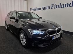Käytetty 2022 BMW 330e Farmari | 27 880 € (Perustarjous)