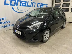 Musta Käytetty 2013 Toyota Yaris Hybrid Active Viistoperä | 12 490 € (Perustarjous)
