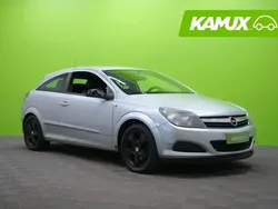 Hopea / harmaa Käytetty 2006 Opel Astra GTC Enjoy Sedan | 2 000 €