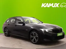 Musta Käytetty 2022 BMW 330e M Sport Farmari | 33 590 € (Kallis)