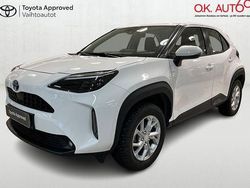 Valkoinen Käytetty 2024 Toyota Yaris Cross Active Katumaasturi | 26 970 € (Perustarjous)
