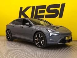 Käytetty 2025 Polestar 4 Performance Katumaasturi | 69 390 € (Hyvä tarjous)