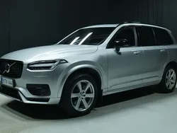 Hopea Käytetty 2020 Volvo XC90 R-Design Katumaasturi | 49 600 € (Hieman kallis)
