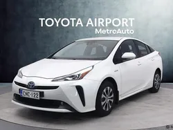 Valkoinen Käytetty 2019 Toyota Prius Business Edition Viistoperä | 23 870 € (Perustarjous)