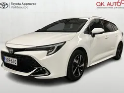 040 Käytetty 2024 Toyota Corolla Edition Farmari | 31 500 € (Perustarjous)