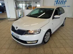 Valkoinen Käytetty 2013 Skoda Rapid Ambition Viistoperä | 6 880 € (Perustarjous)
